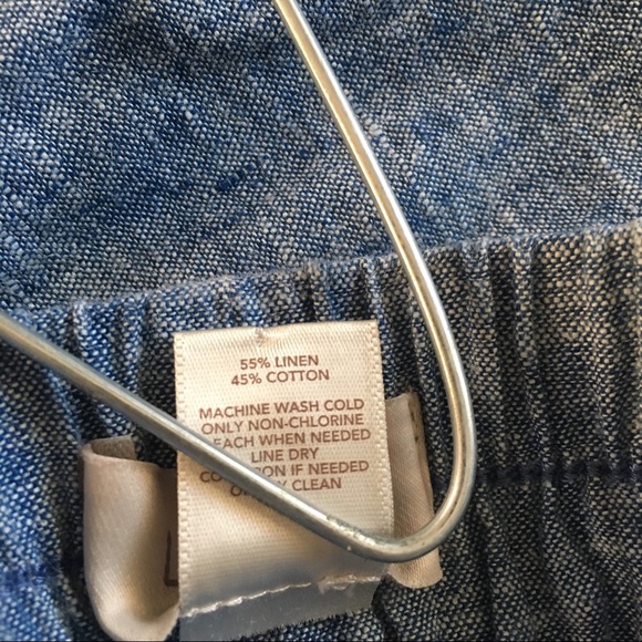 Loft Skirt Size Medium elastic waist with pockets - Picture 3 of 4